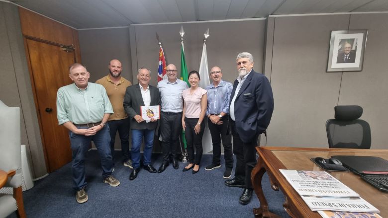 Fan Yang participa de reunião com Prefeito Municipal de Campinas, Dr. Dário Saadi